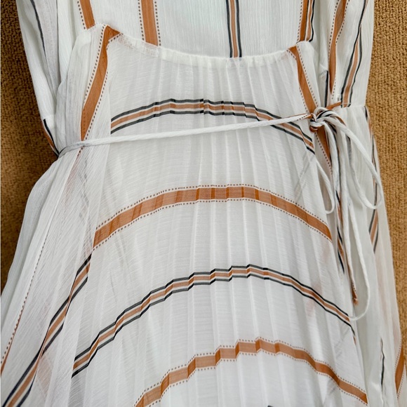 H&M Ivory Maxi Dress with Tan Stripes size 6 - Picture 15 of 16